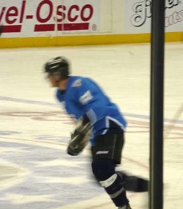 mikehockeypic2.jpg